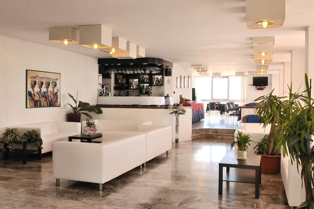 ריצ'יונה Hotel Diplomatic מראה חיצוני תמונה